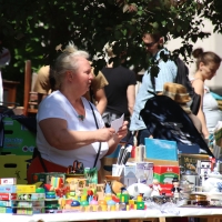 Trödeln am Martin-Luther-Platz