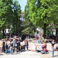 Trödeln am Martin-Luther-Platz