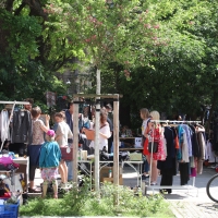Trödeln am Martin-Luther-Platz