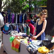 Trödeln am Martin-Luther-Platz