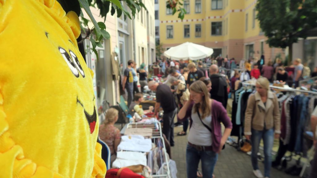 Der Sonnenhof mit Sonne oben und an der Seite war sehr gut besucht.